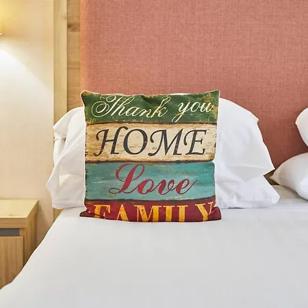 Bluebell With Hot Tub York